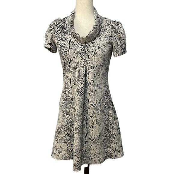 Marvin Richards Textured Snakeskin Design Fit and Flare Dress Cowl Women’s sz 4 - Picture 2 of 12
